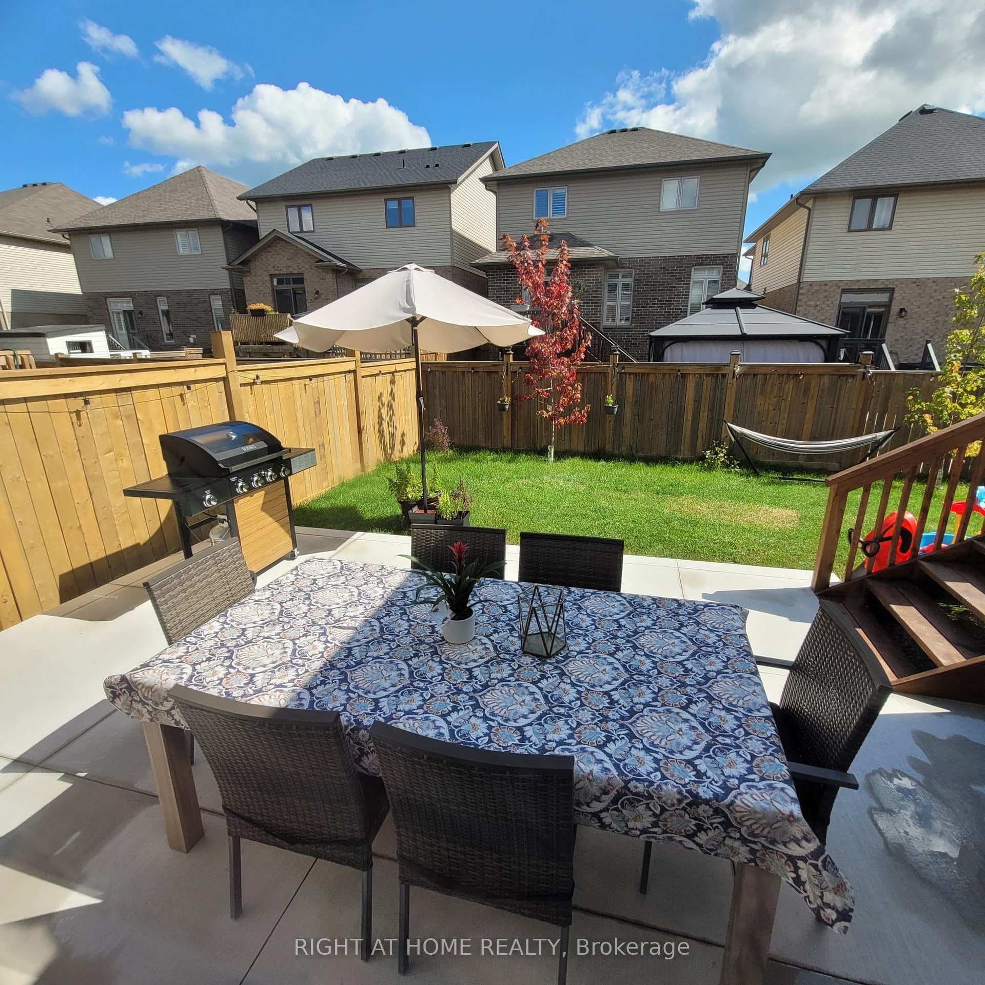 40 Mcwatters Street photo 39