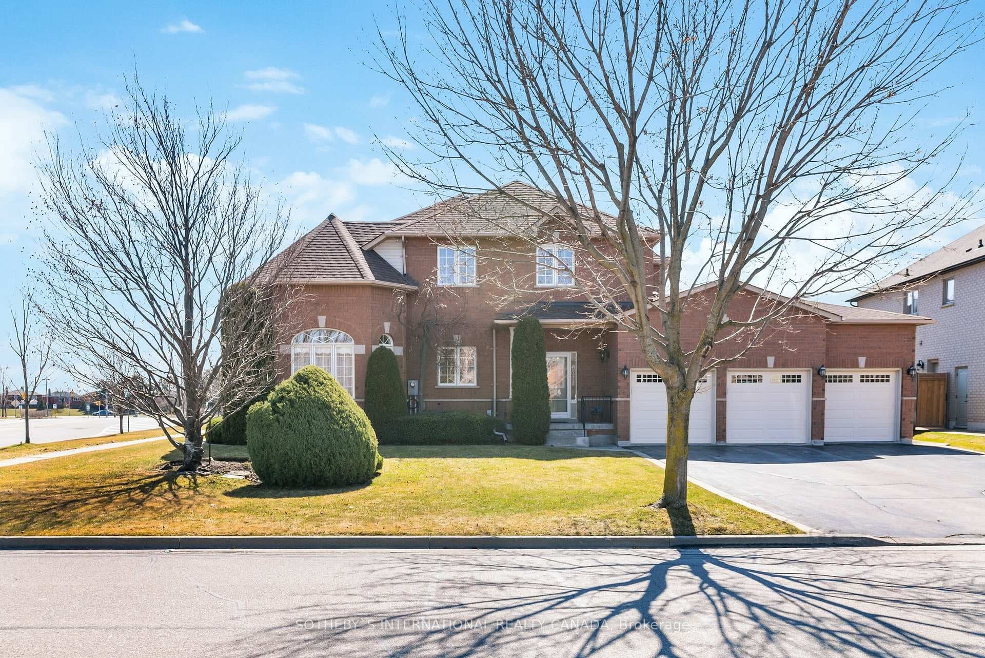 50 Cranston Park Avenue photo 4