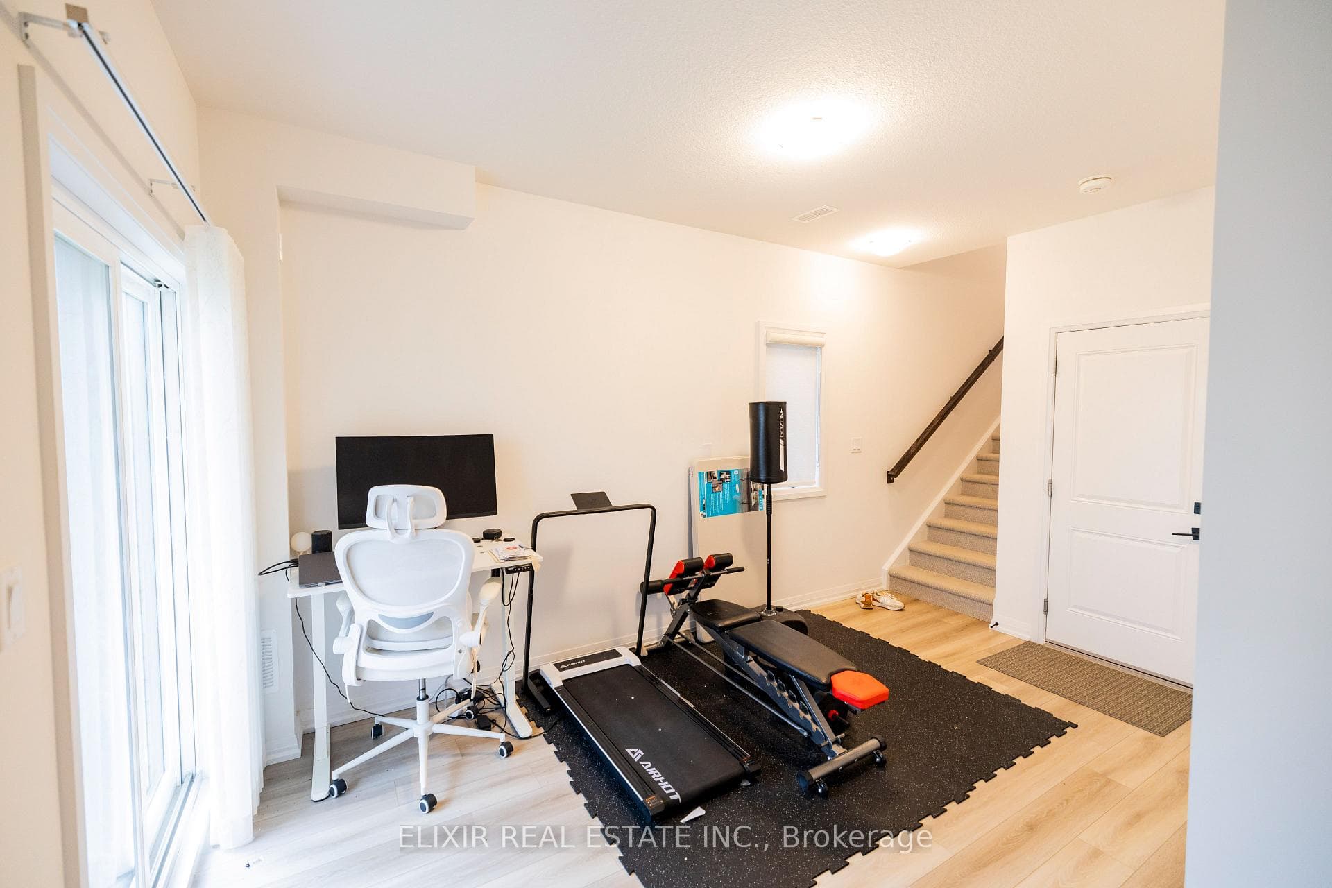 55 Tom Brown Drive Unit 48 photo 4