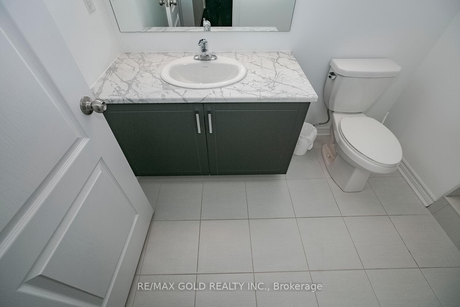 45 Tiveron Avenue photo 27