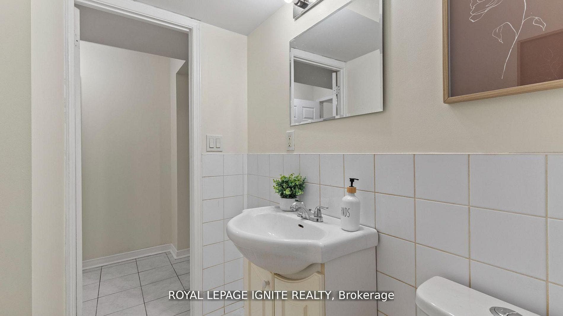 401 Sewells Road Unit 57 photo 26