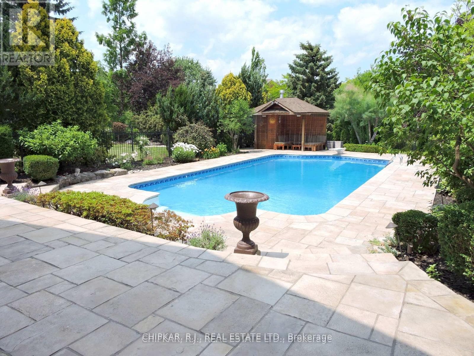 2917 Coulson Court photo 3