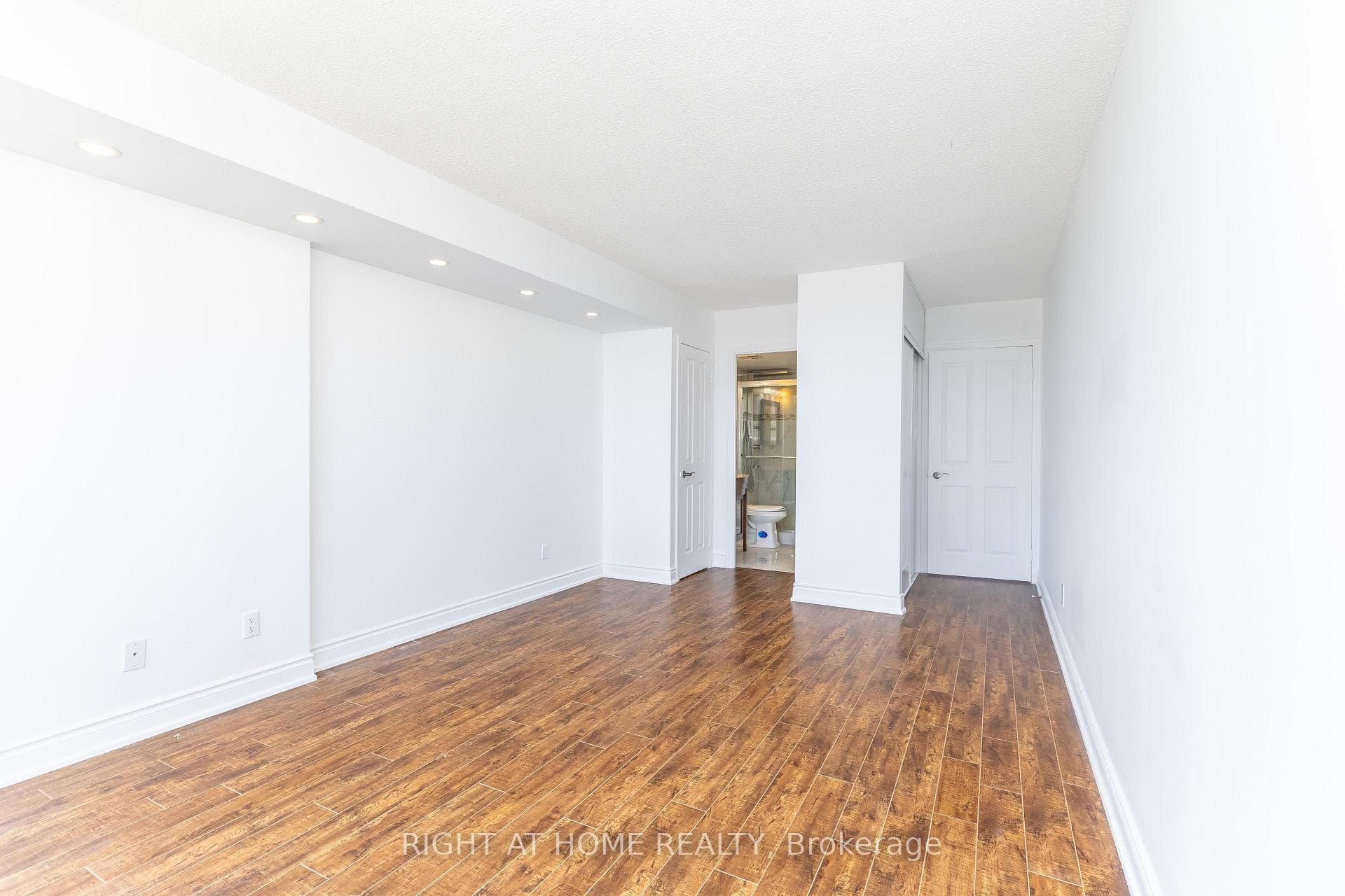 120 Promenade Circle Unit 1001 photo 42
