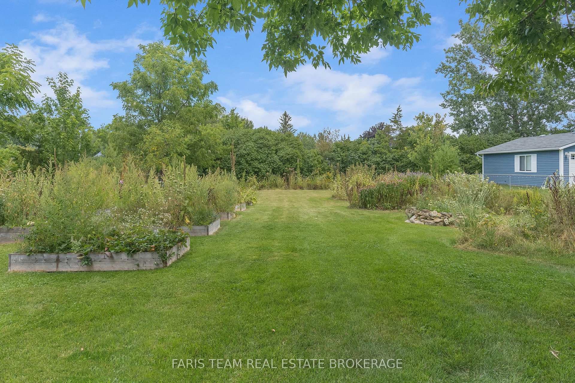 139 Veterans Lane photo 23