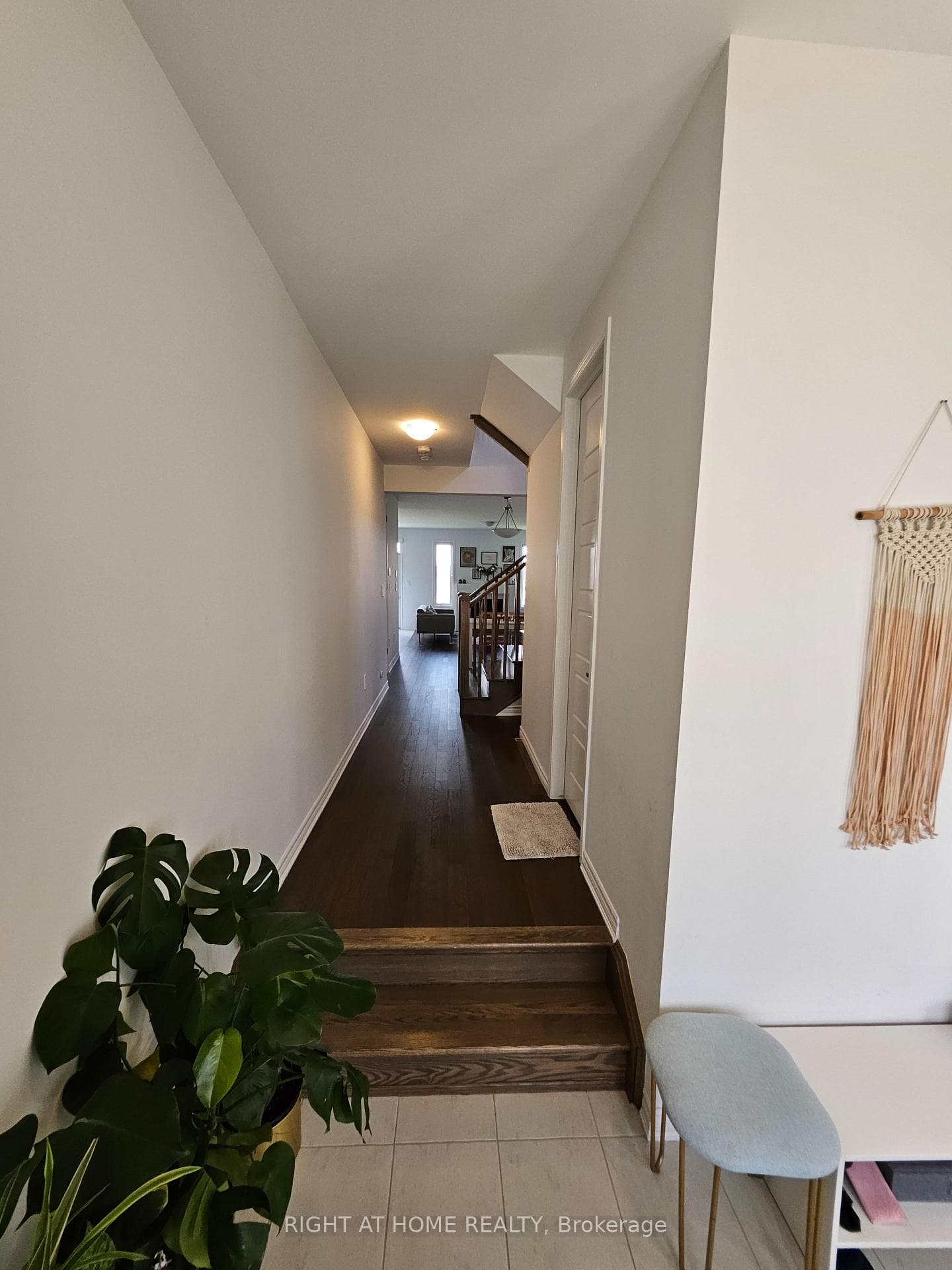 1615 Severn Drive Unit Upper photo 3
