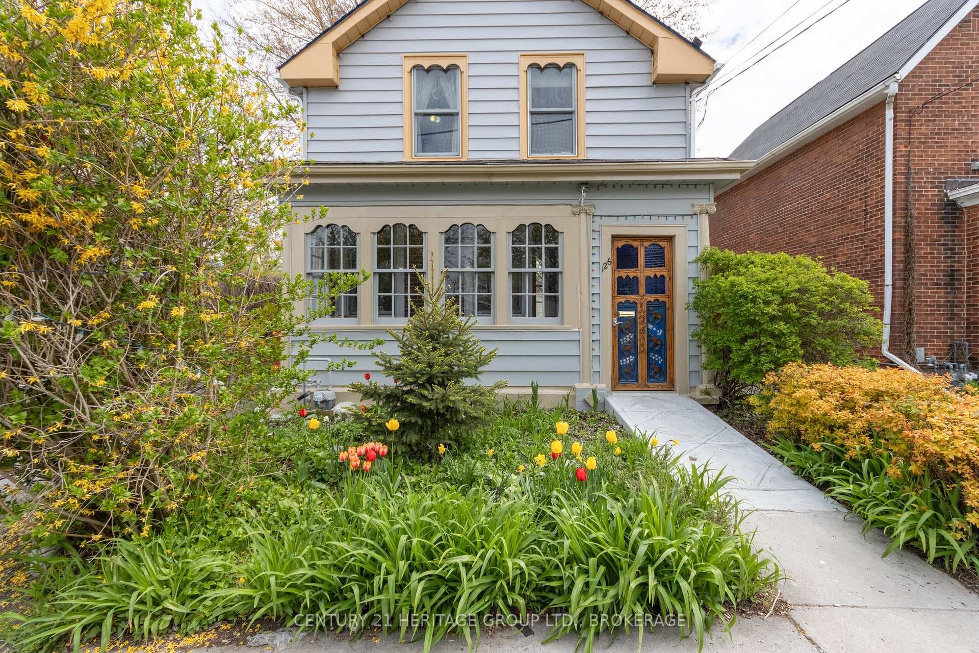 126 Charles Street photo 41