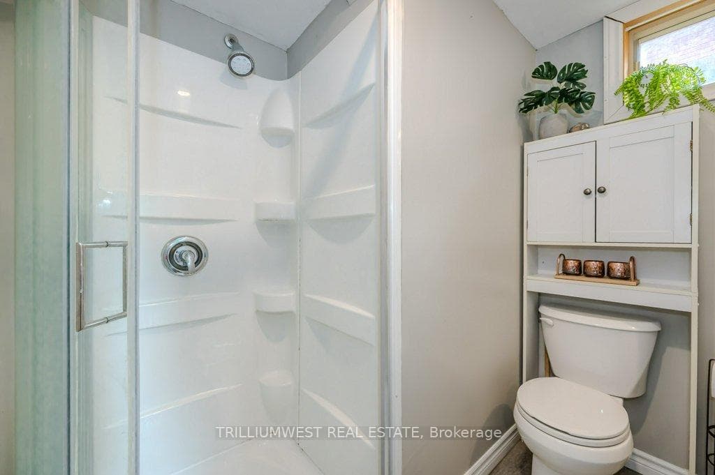 46 Clarence Street photo 26