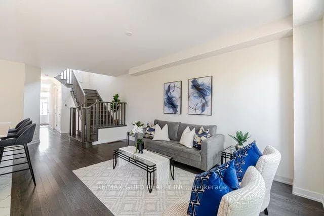 27 Sundin Drive photo 12