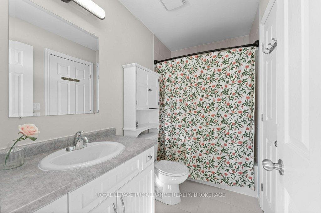 798 Newmarket Lane photo 22