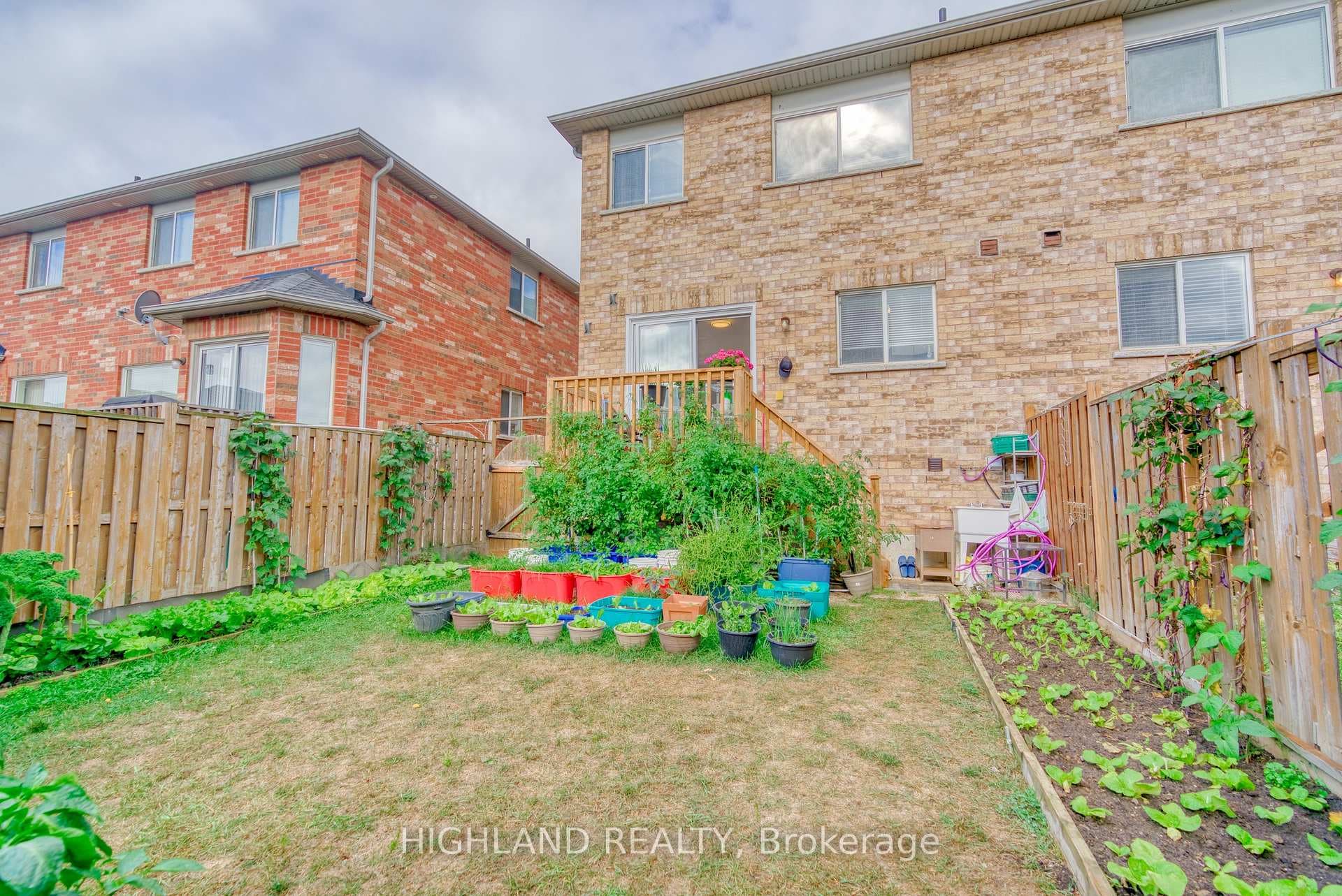 3904 Stardust Drive photo 32