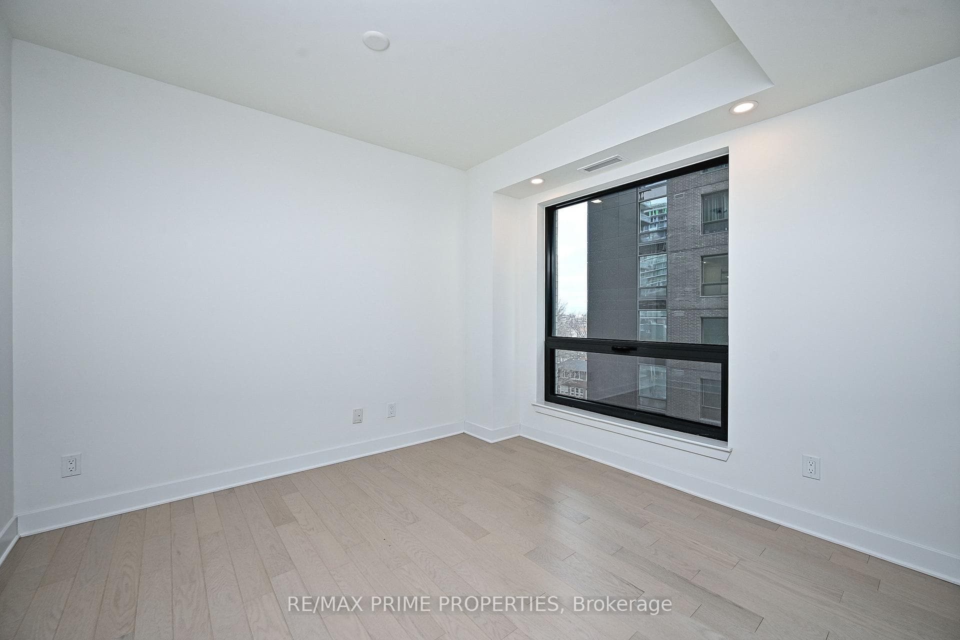 180 GEORGE Street Unit 508 photo 19