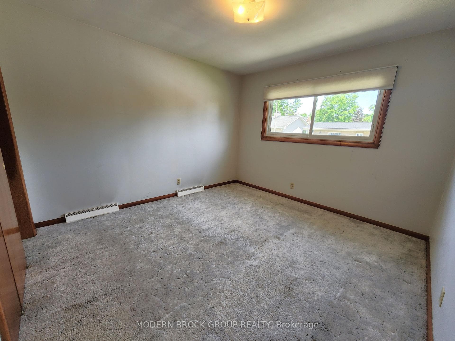 2 Woodlawn Place photo 36