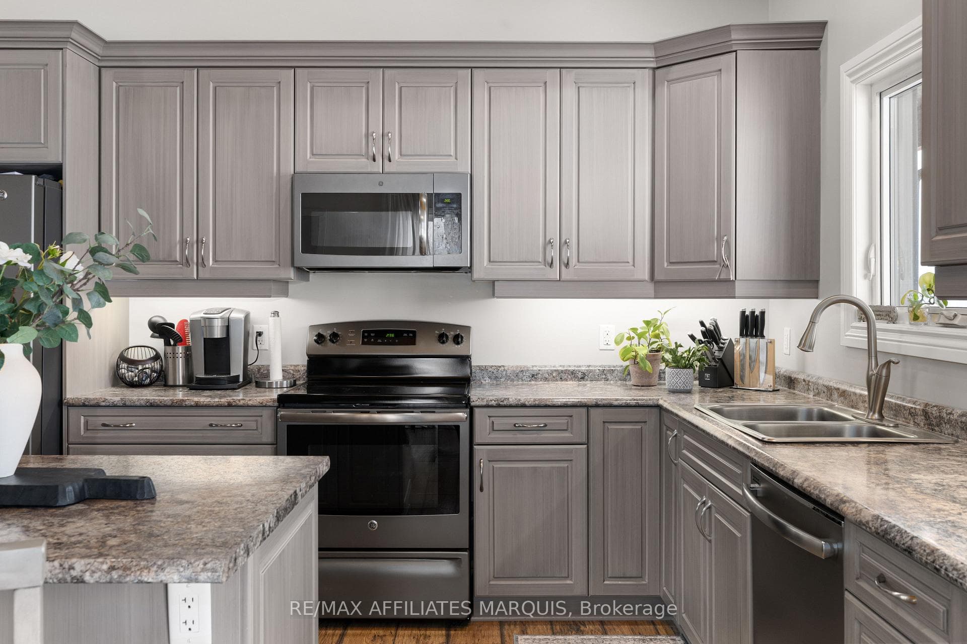 315 Gemmell Road photo 12