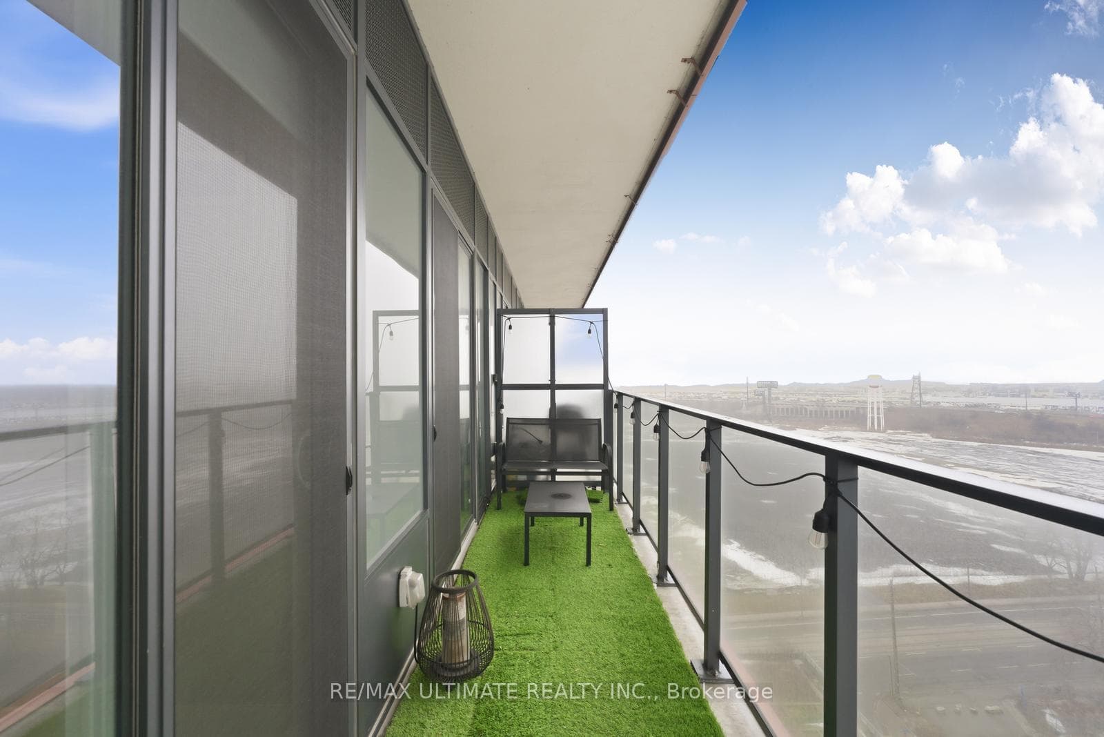 30 Shore Breeze Drive Unit 1414 photo 16