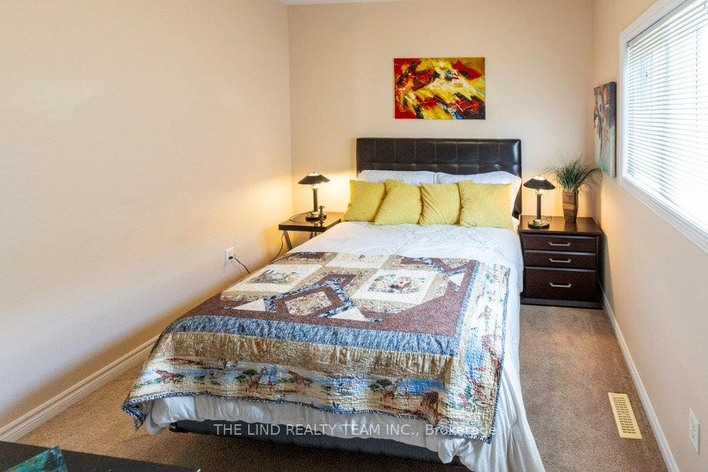 61 Mcintyre Drive photo 36