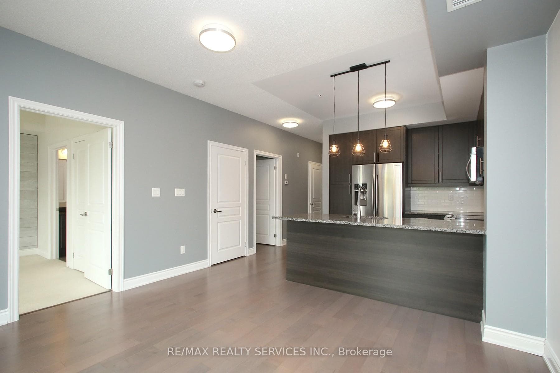 3170 Erin Mills Parkway Unit 133 photo 9