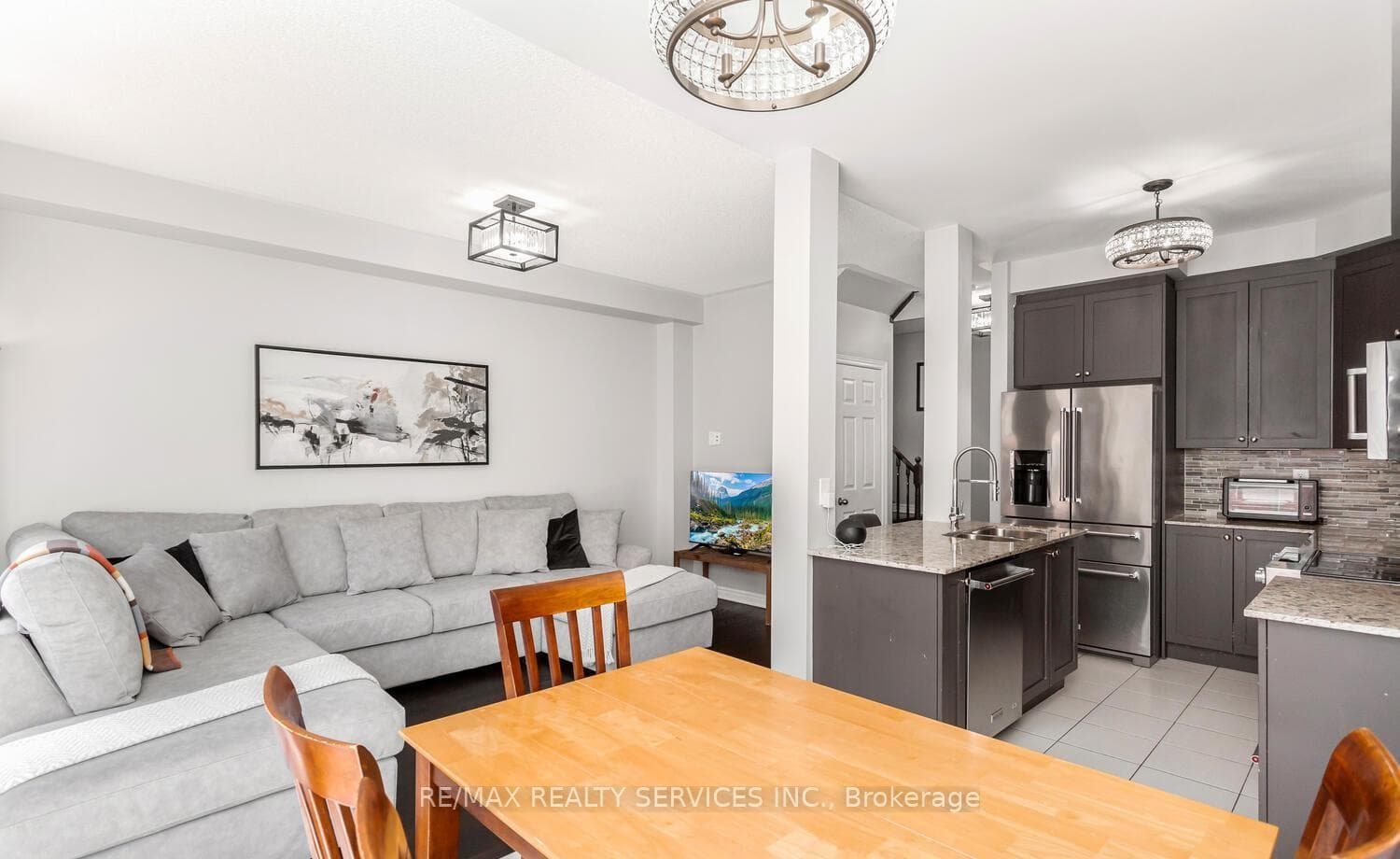 14 Rockman Crescent photo 11