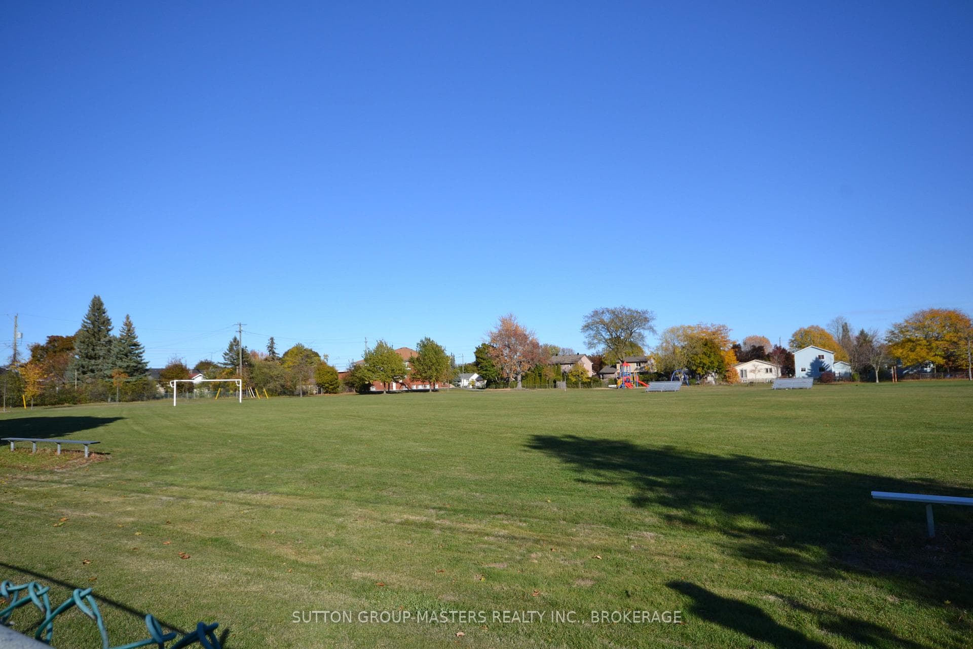 29 Brant Avenue photo 45