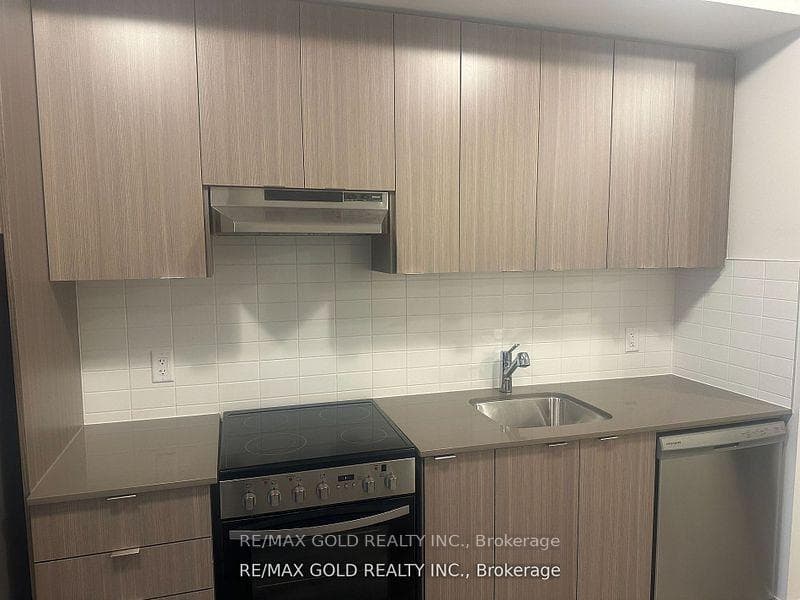 62 Sky Harbour Drive Unit 417 photo 4