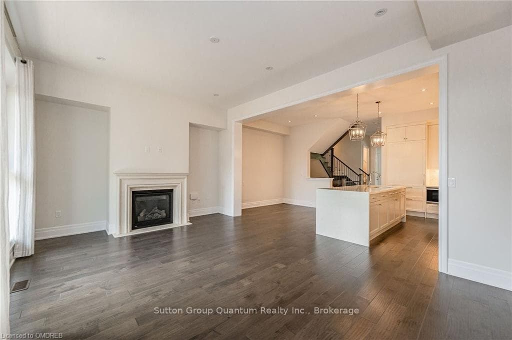 204 REBECCA Street photo 16