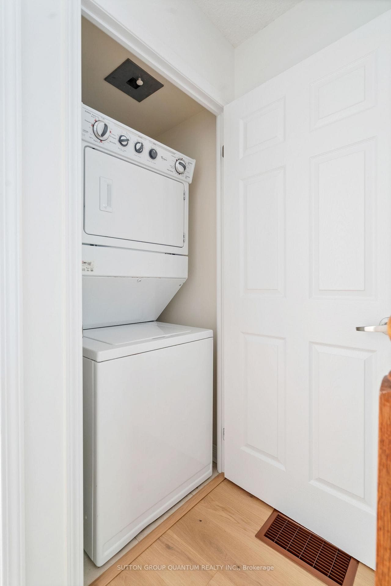 351 Wallace Avenue Unit 160 photo 36