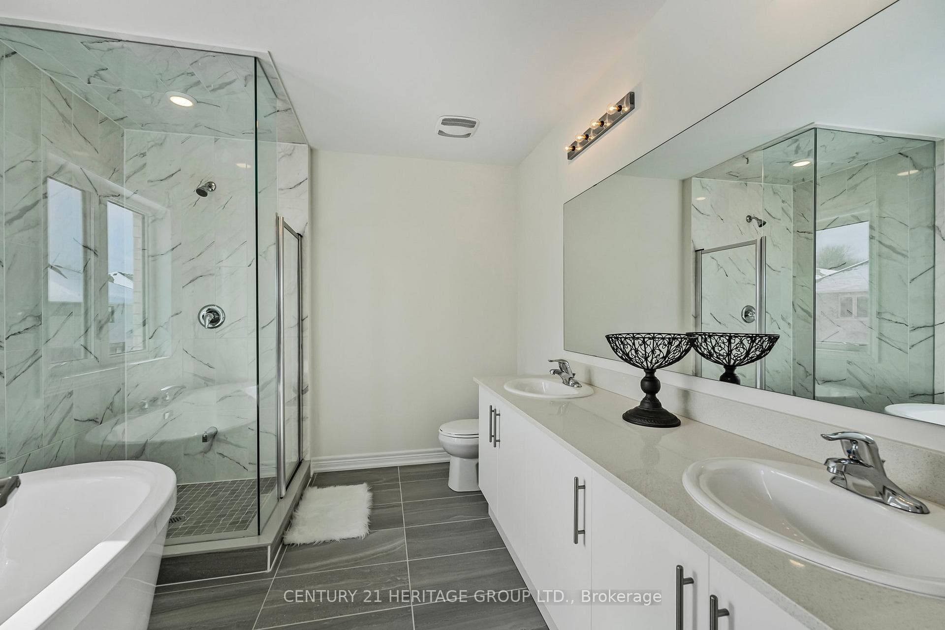 1303 Davis Loop N/A photo 33