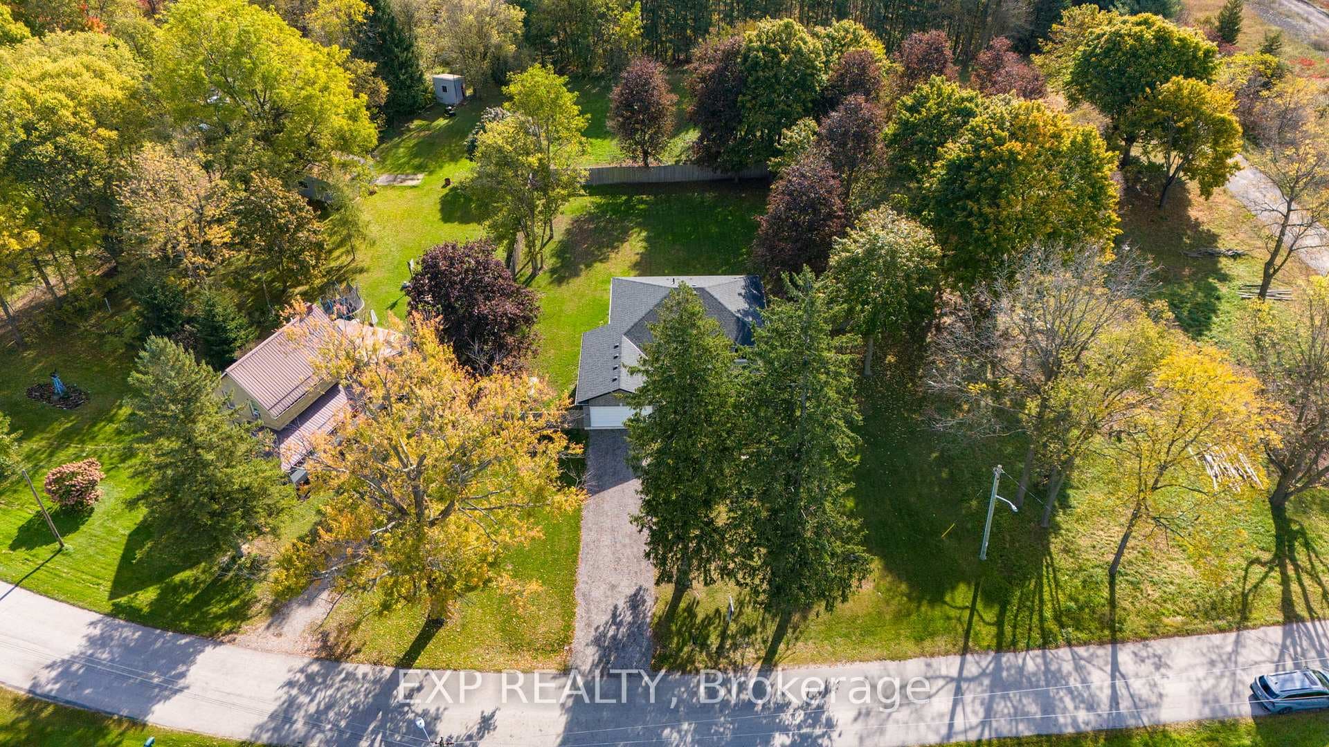 40 Middlemiss Avenue photo 38