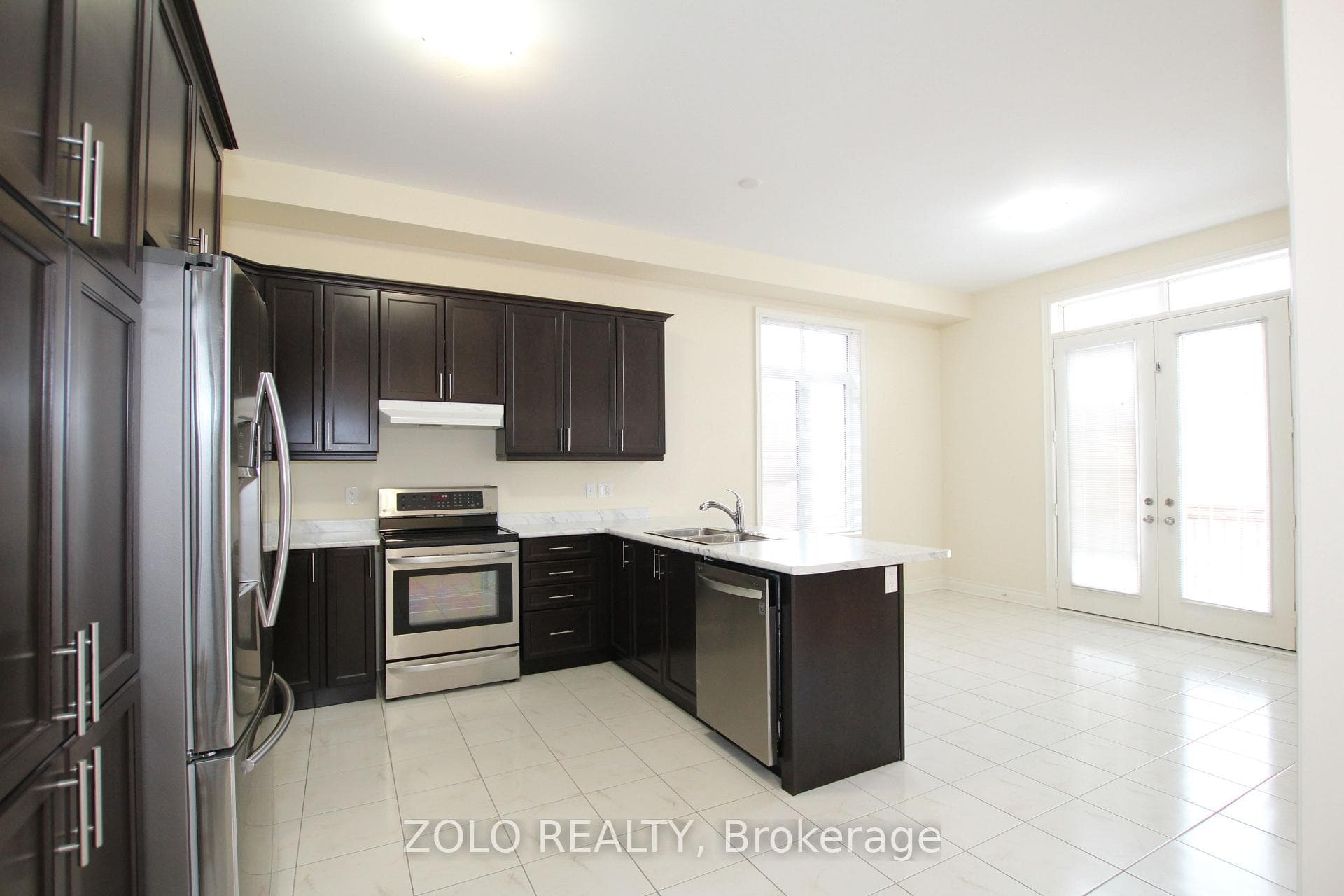 64 Cayton Crest