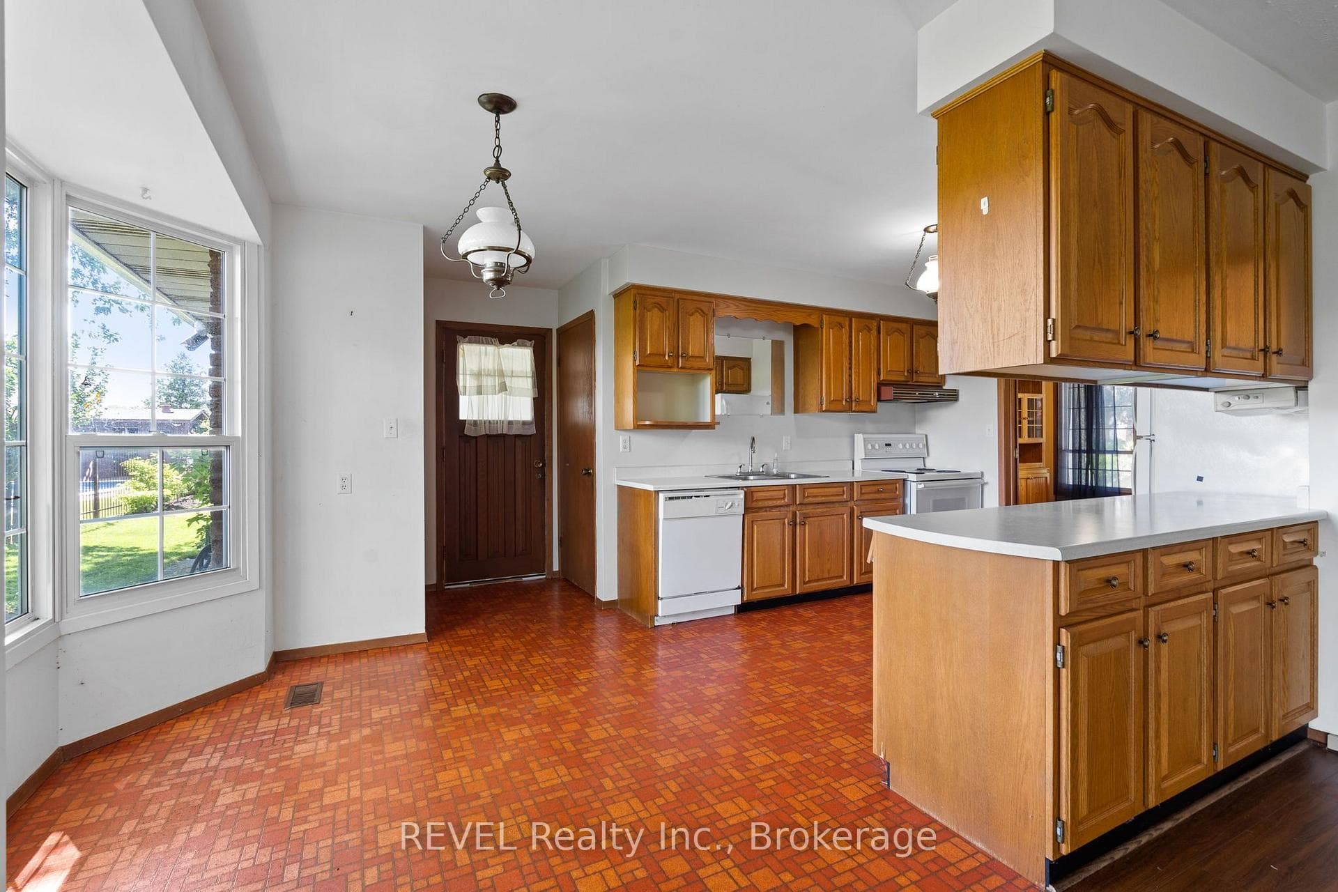 4198 Regent Court photo 19