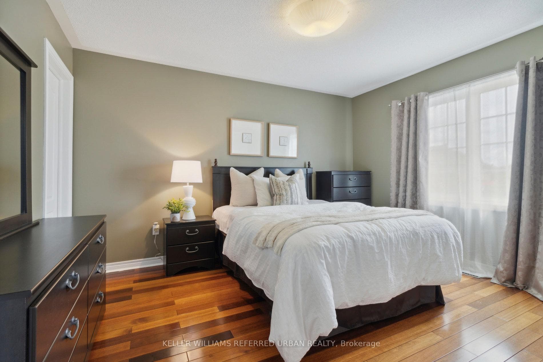 35 Manley Avenue photo 23