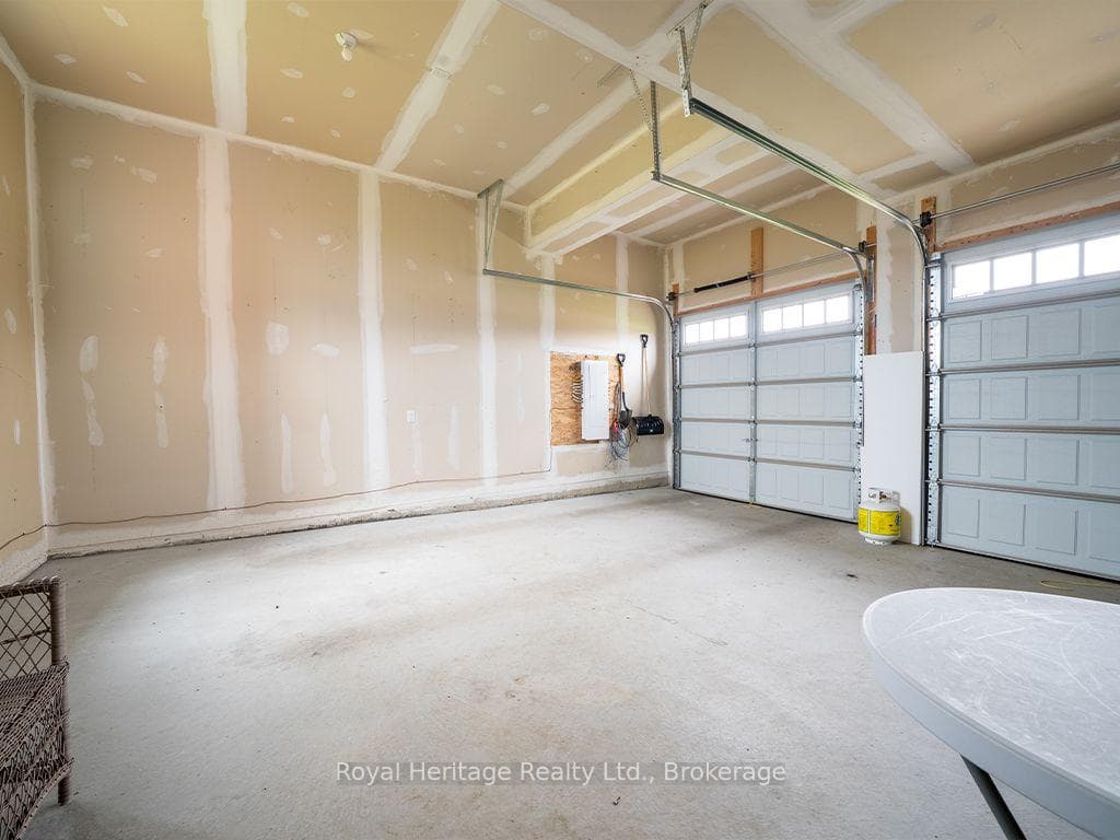 87 Summer Breeze Drive photo 27