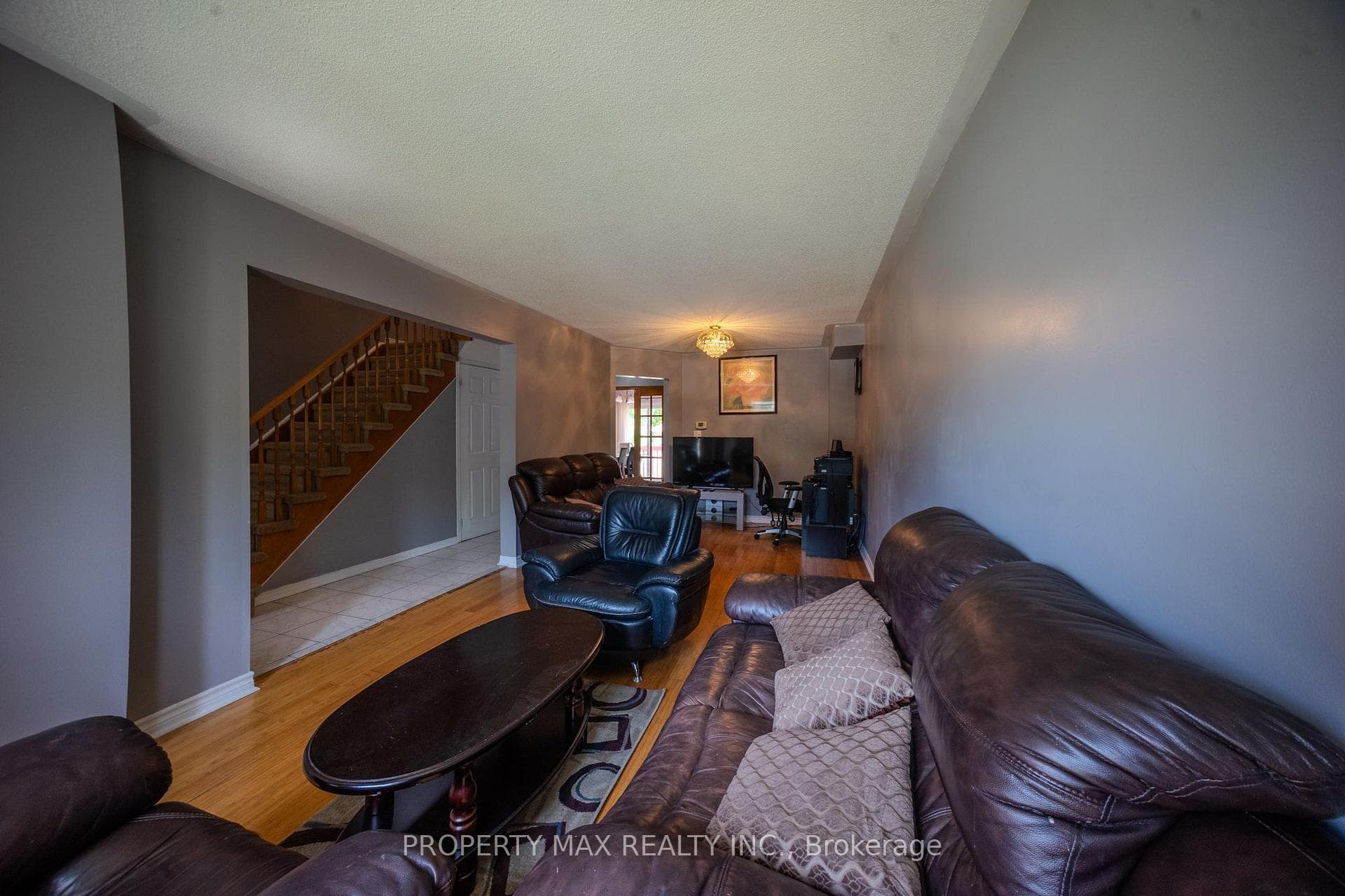 84 Bridlegrove Drive photo 11