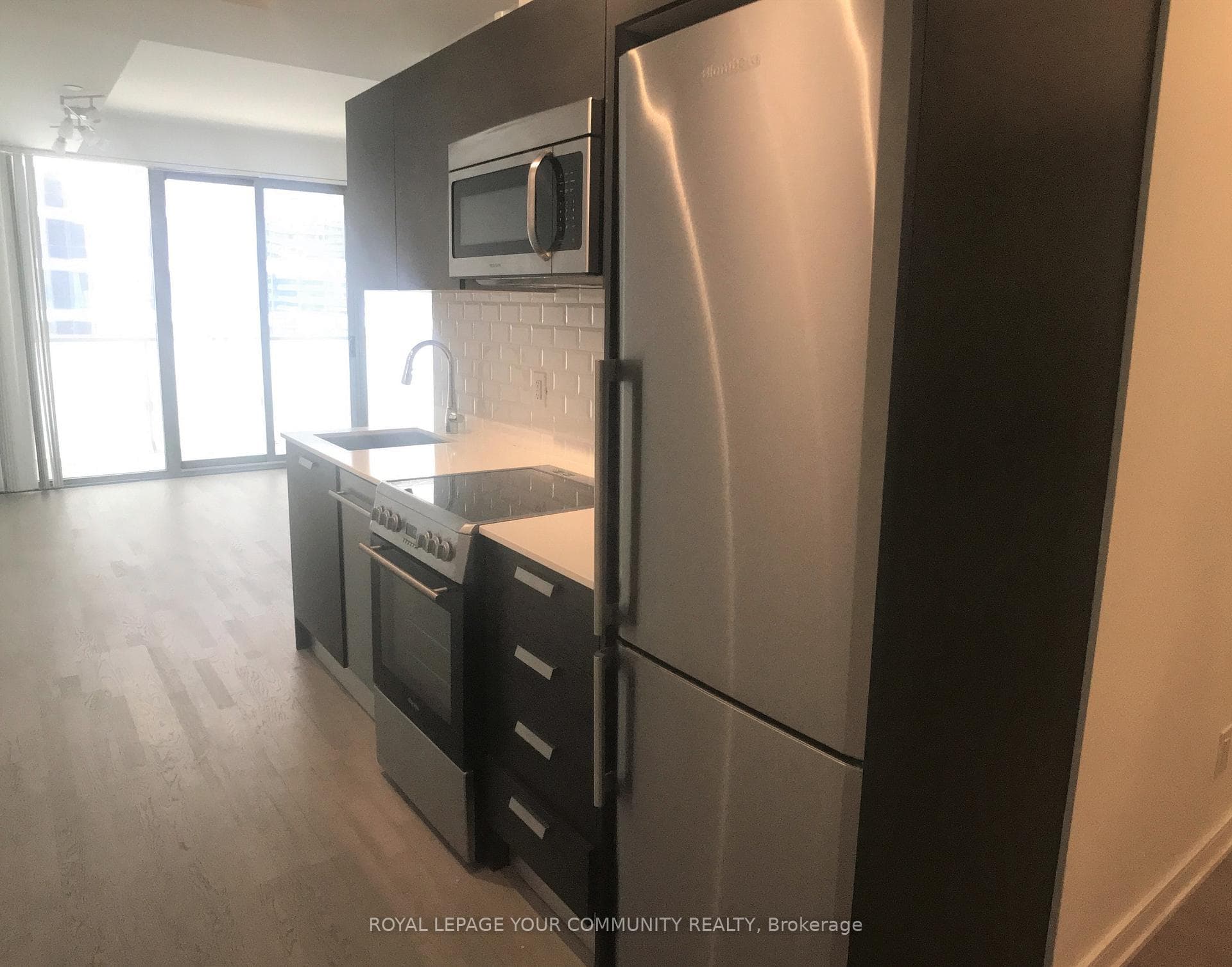 57 St Joseph Street Unit 902 photo 9