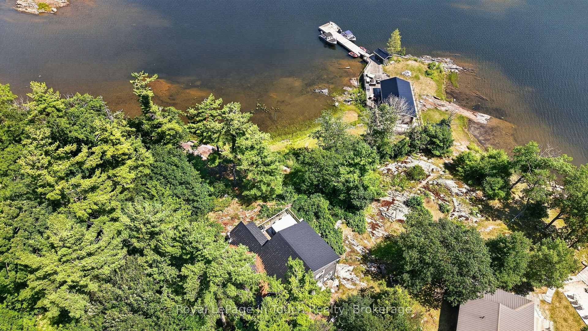 B207 lot 31 Island Island photo 18