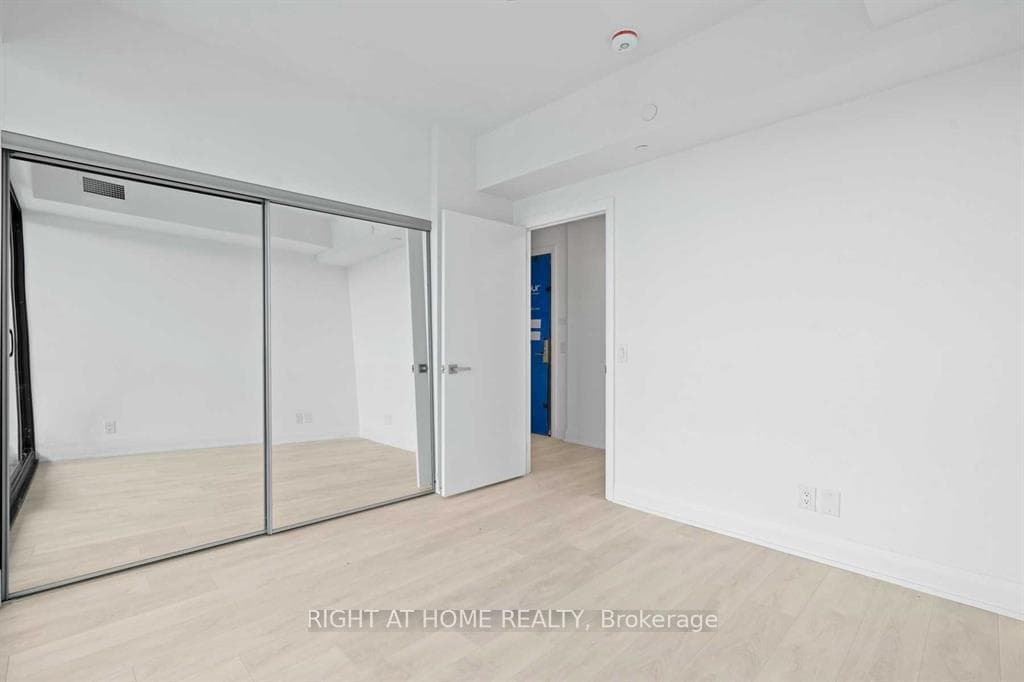 33 Frederick Todd Way Unit 913 photo 13