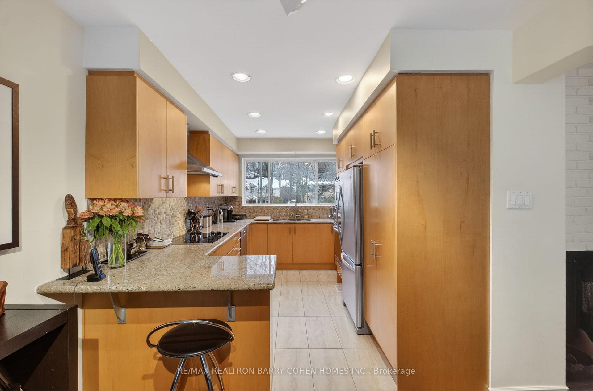 80 Donwoods Drive photo 14