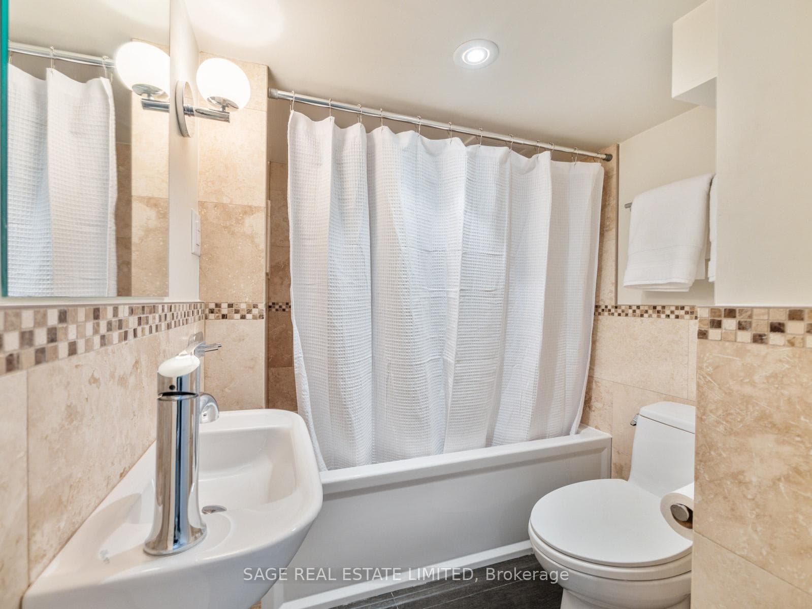 12 Ravina Crescent photo 30