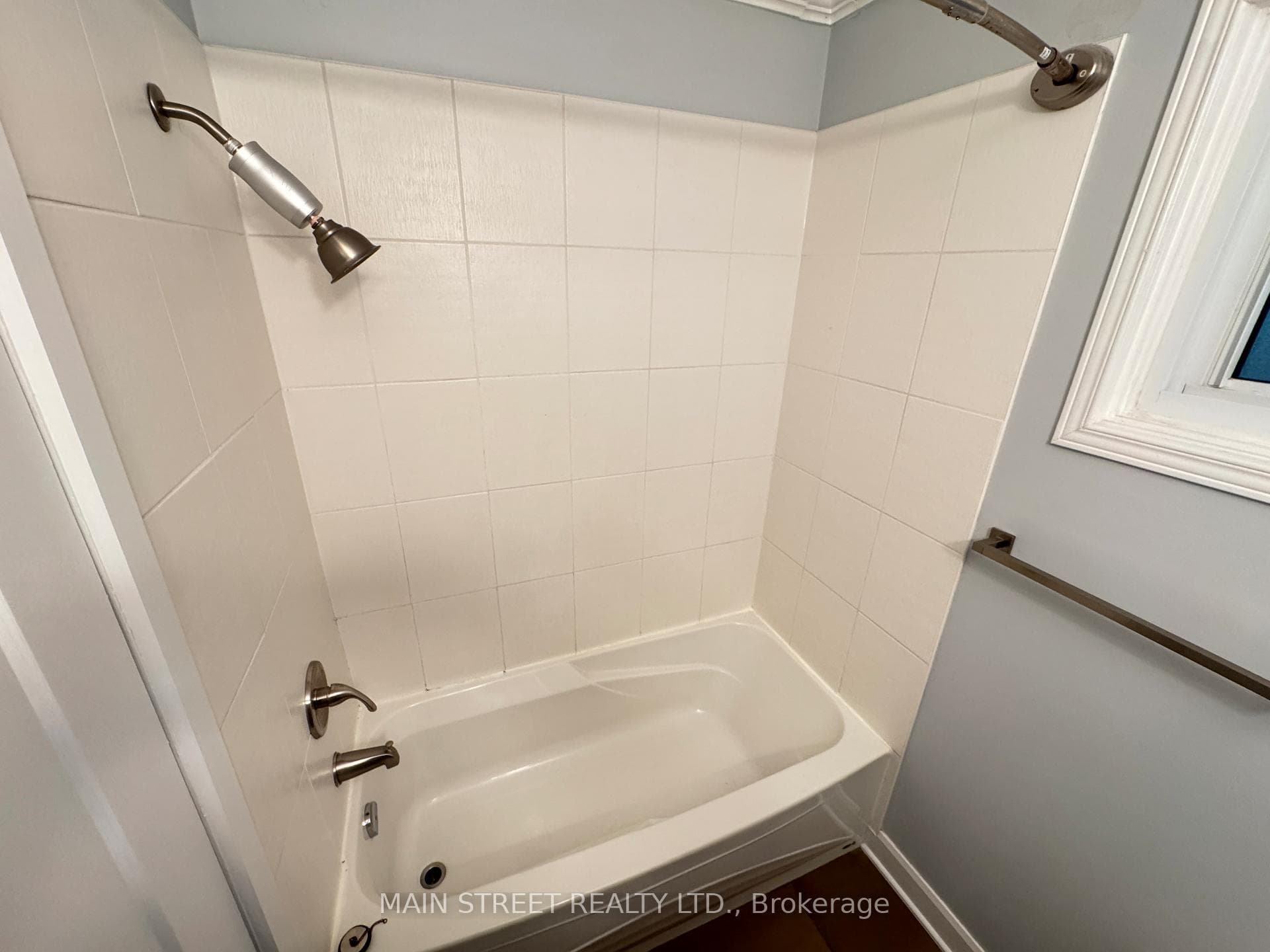 57 Dunning Avenue photo 13