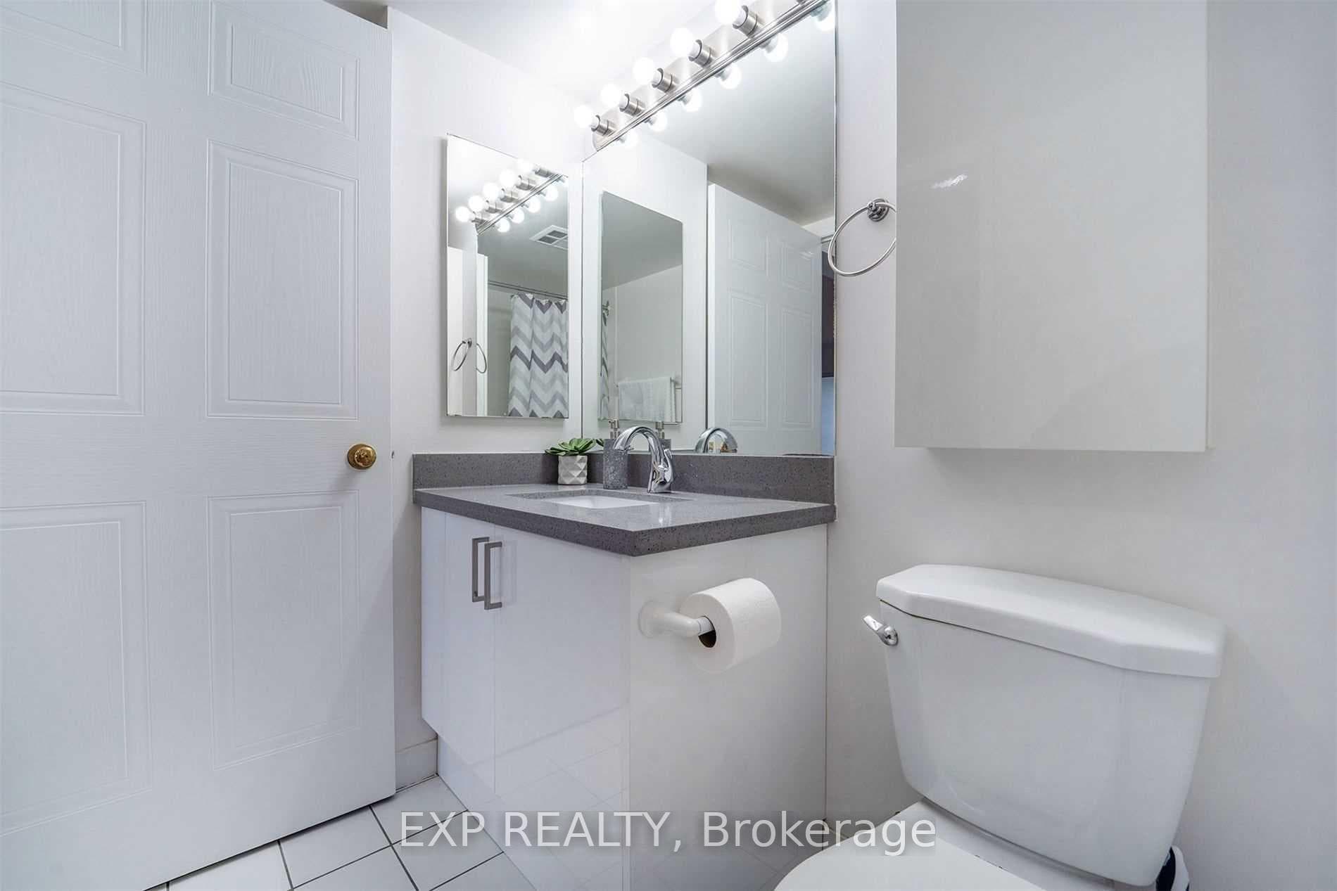 135 Hillcrest Avenue Unit 805 photo 13