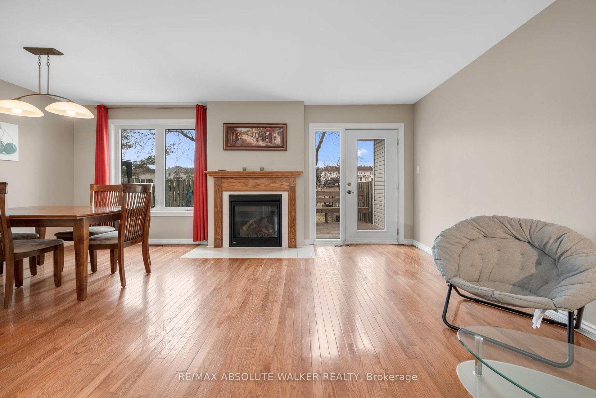 38 Beacon Way photo 5