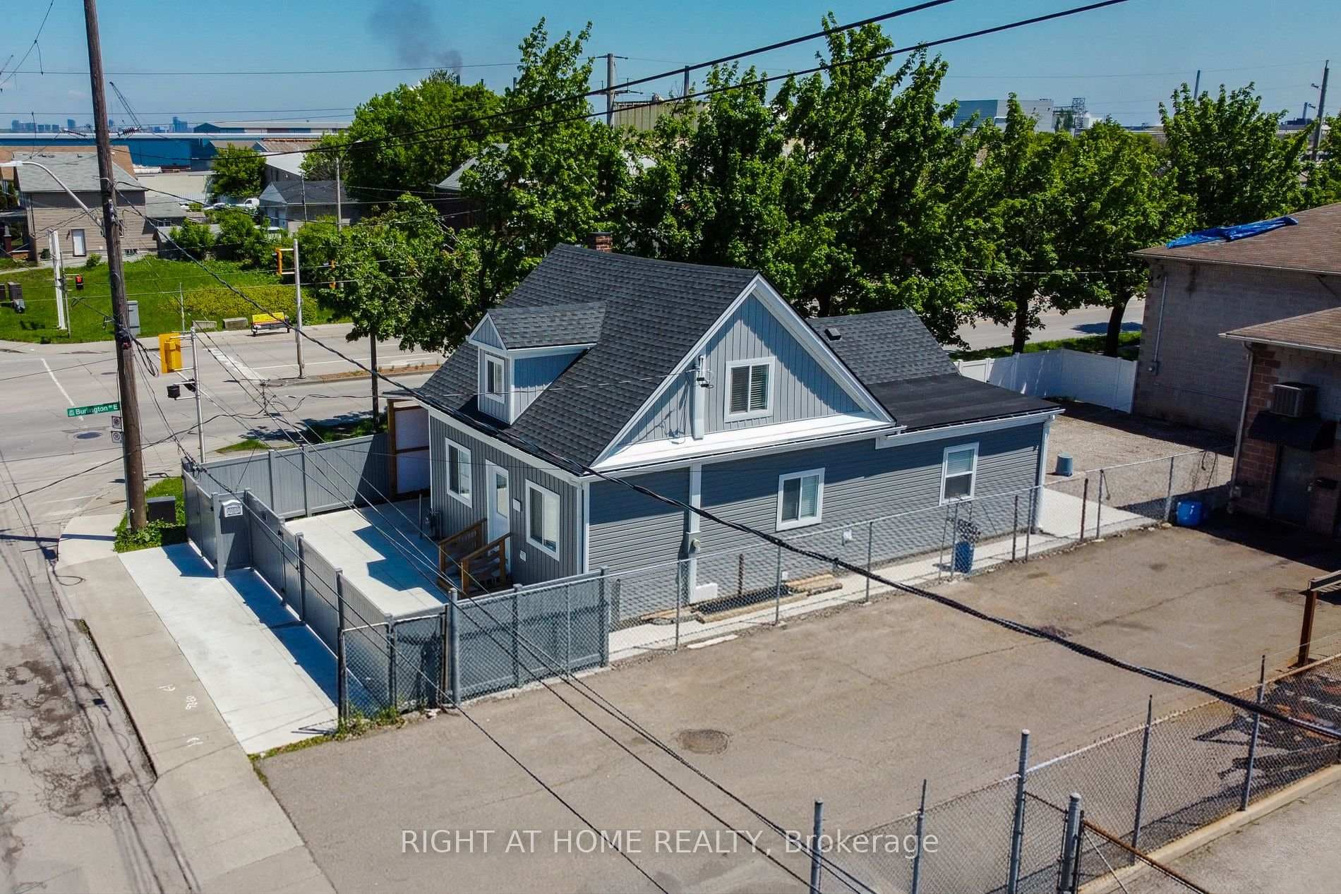 78 Hillyard Street photo 6
