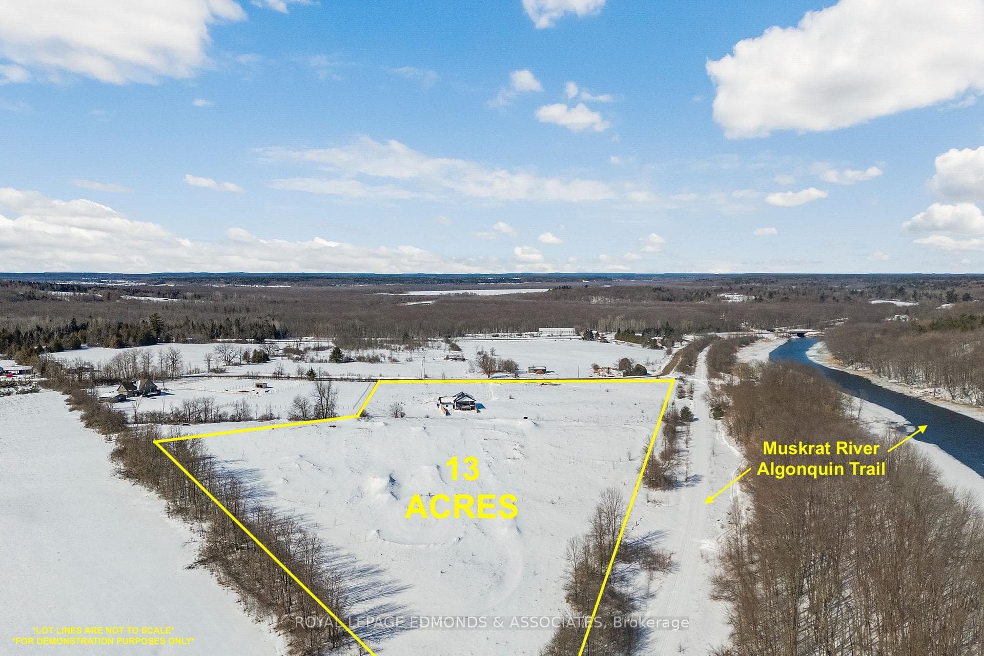 1097 Sutherland Road photo 3