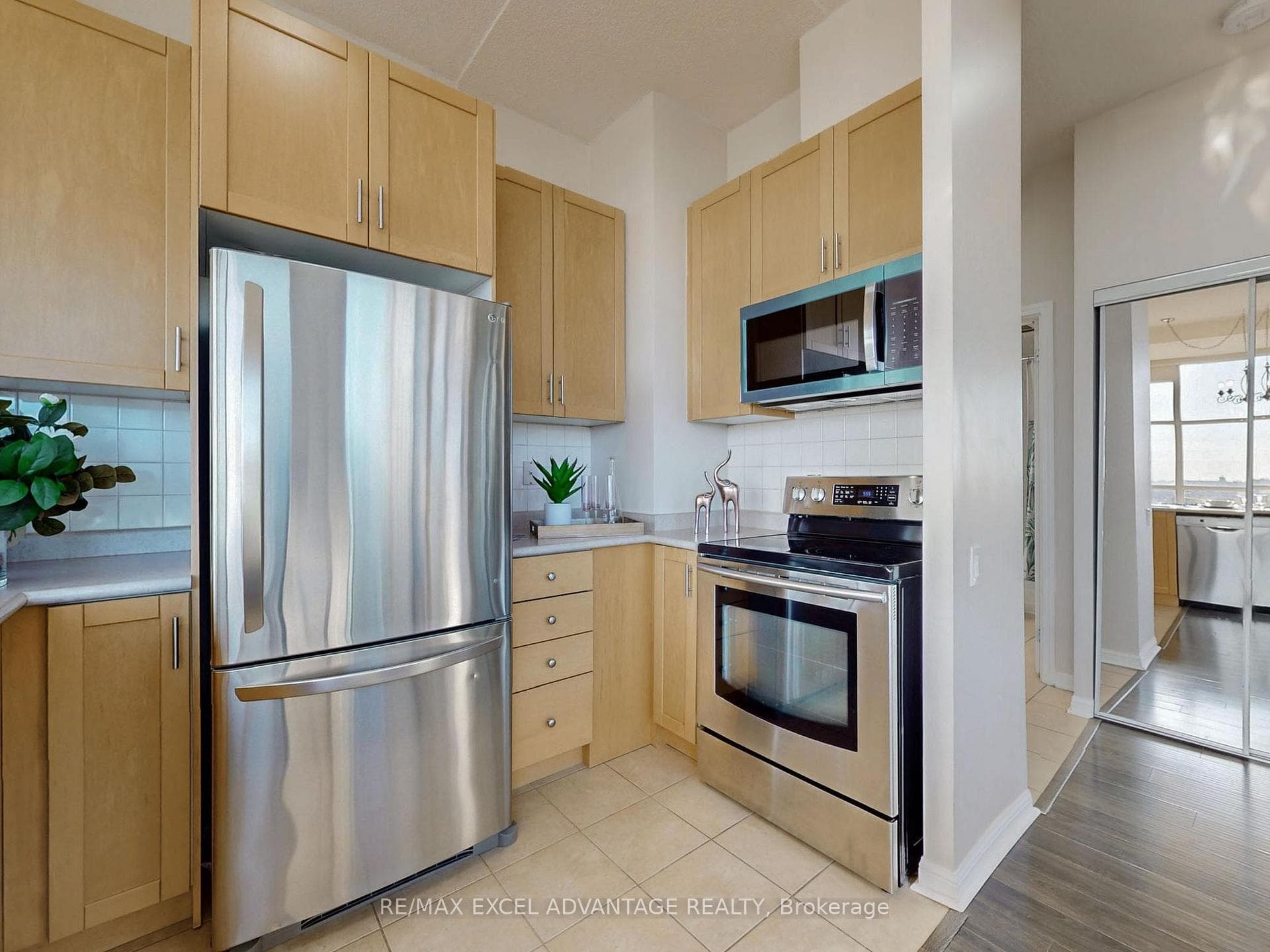 1600 Keele Street Unit 524 photo 17