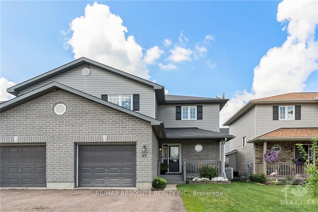 25 VERONA Drive photo 1