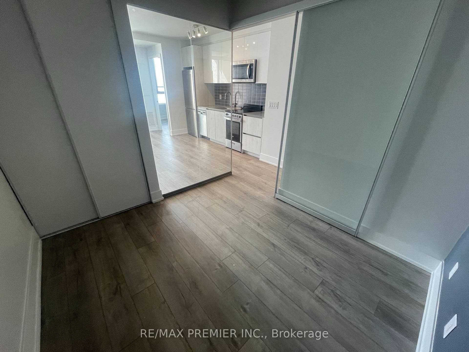 3100 Keele Street Unit 708 photo 5