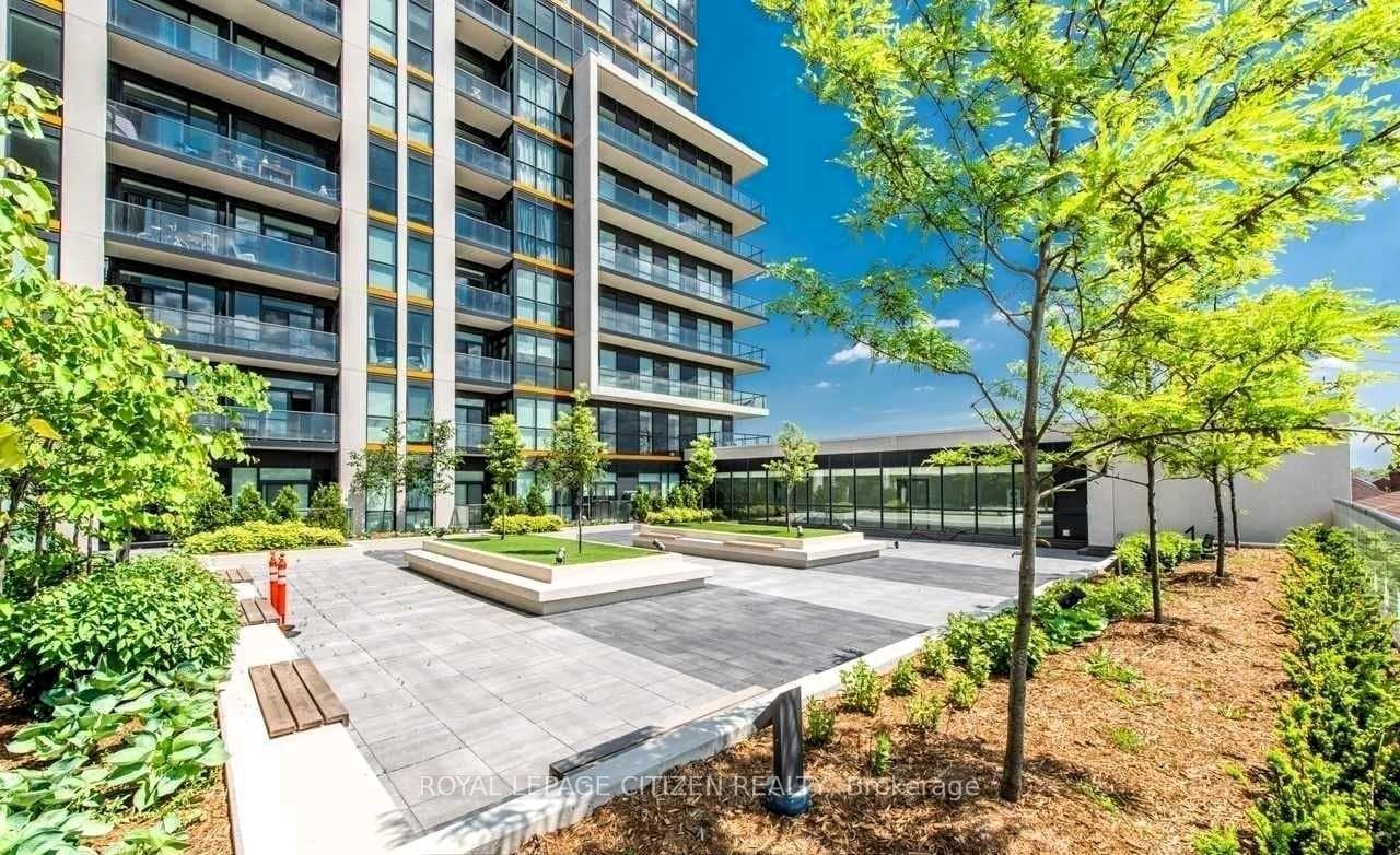 1603 Eglinton Avenue Unit 313 photo 17