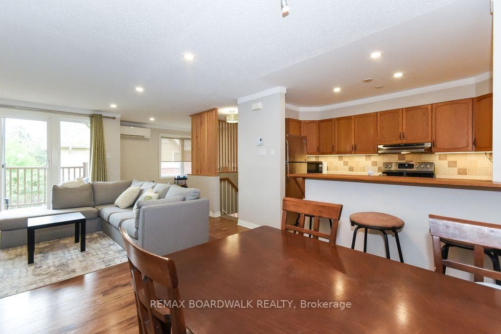 1760 Cabaret Lane Unit 205 photo 14