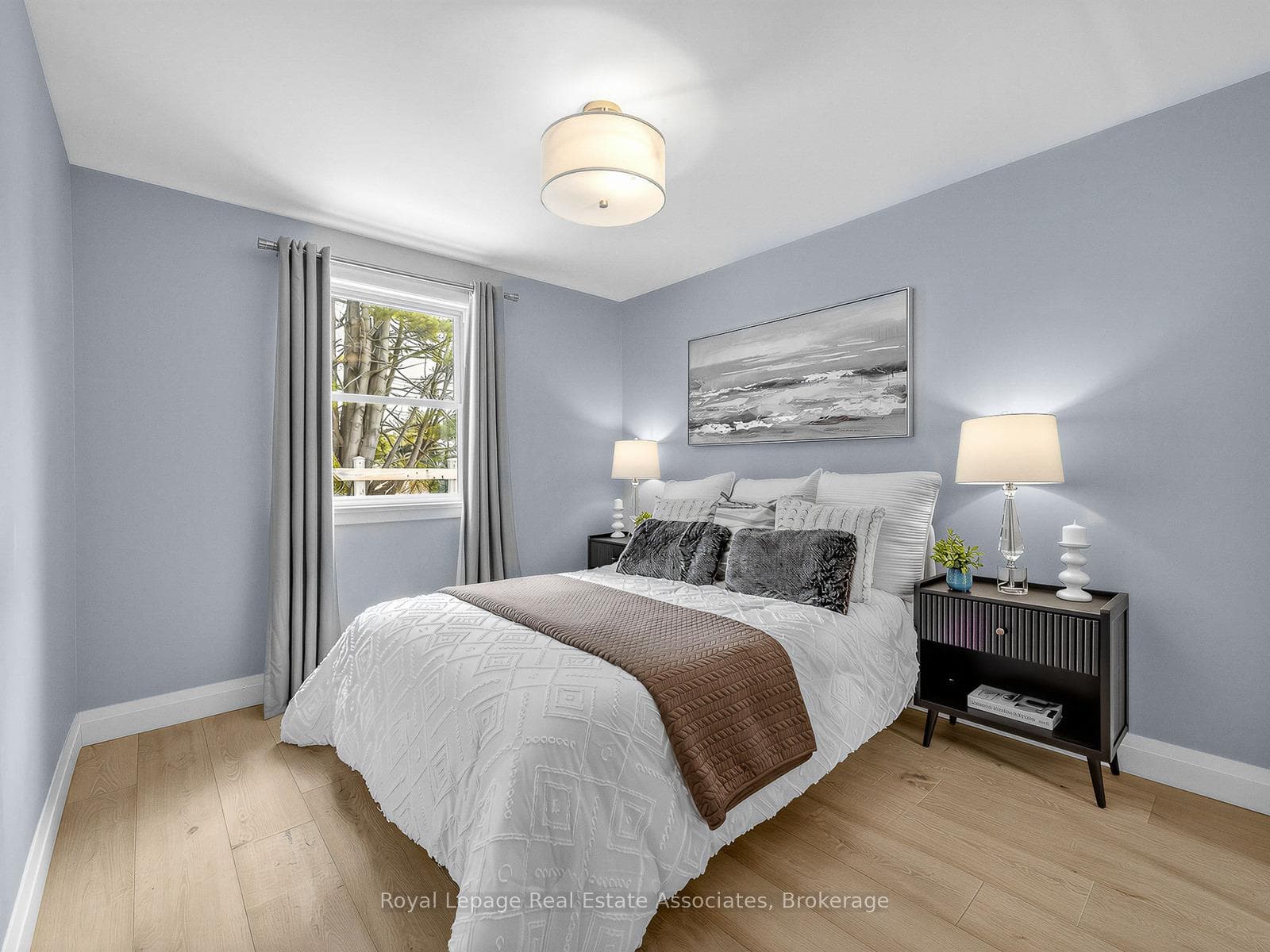 96 Angelene Street photo 10