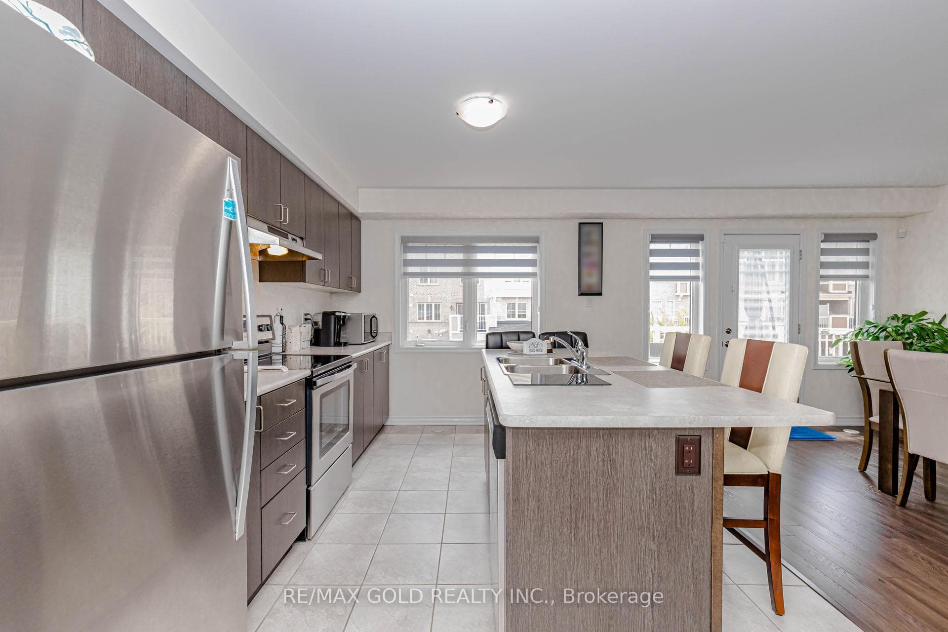 283 Casson Point photo 16
