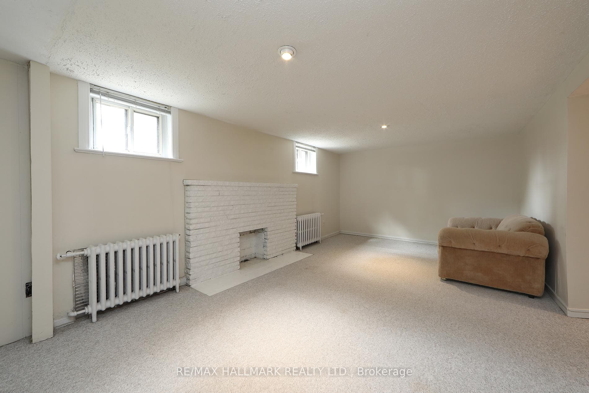 157 Woodville Avenue photo 17